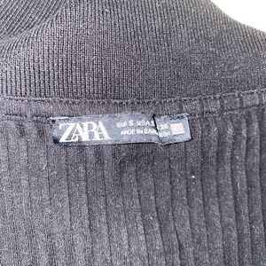 Zara Cropped Knit Long Sleeve